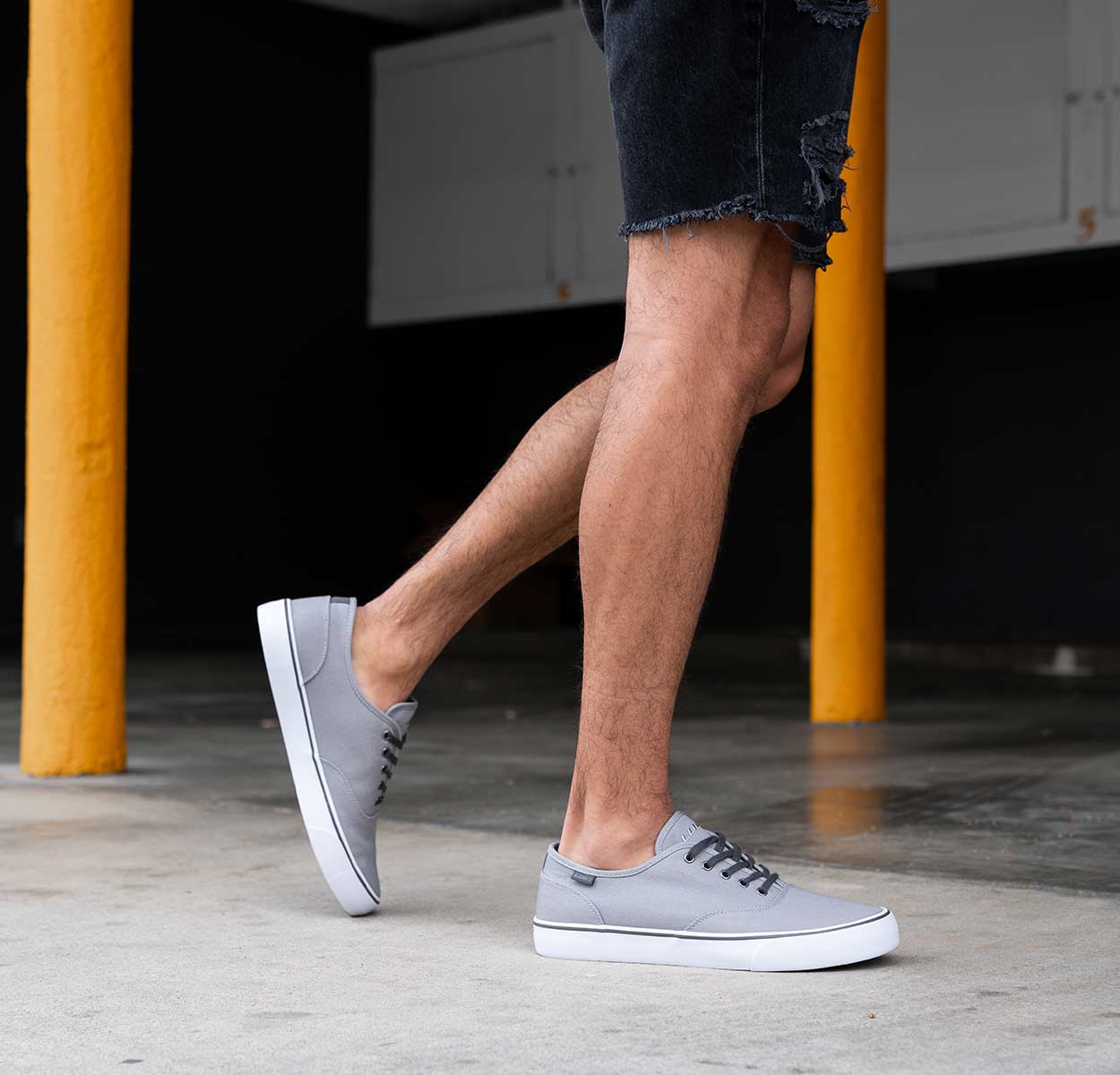 Men's Lear Sneaker - Image 3
