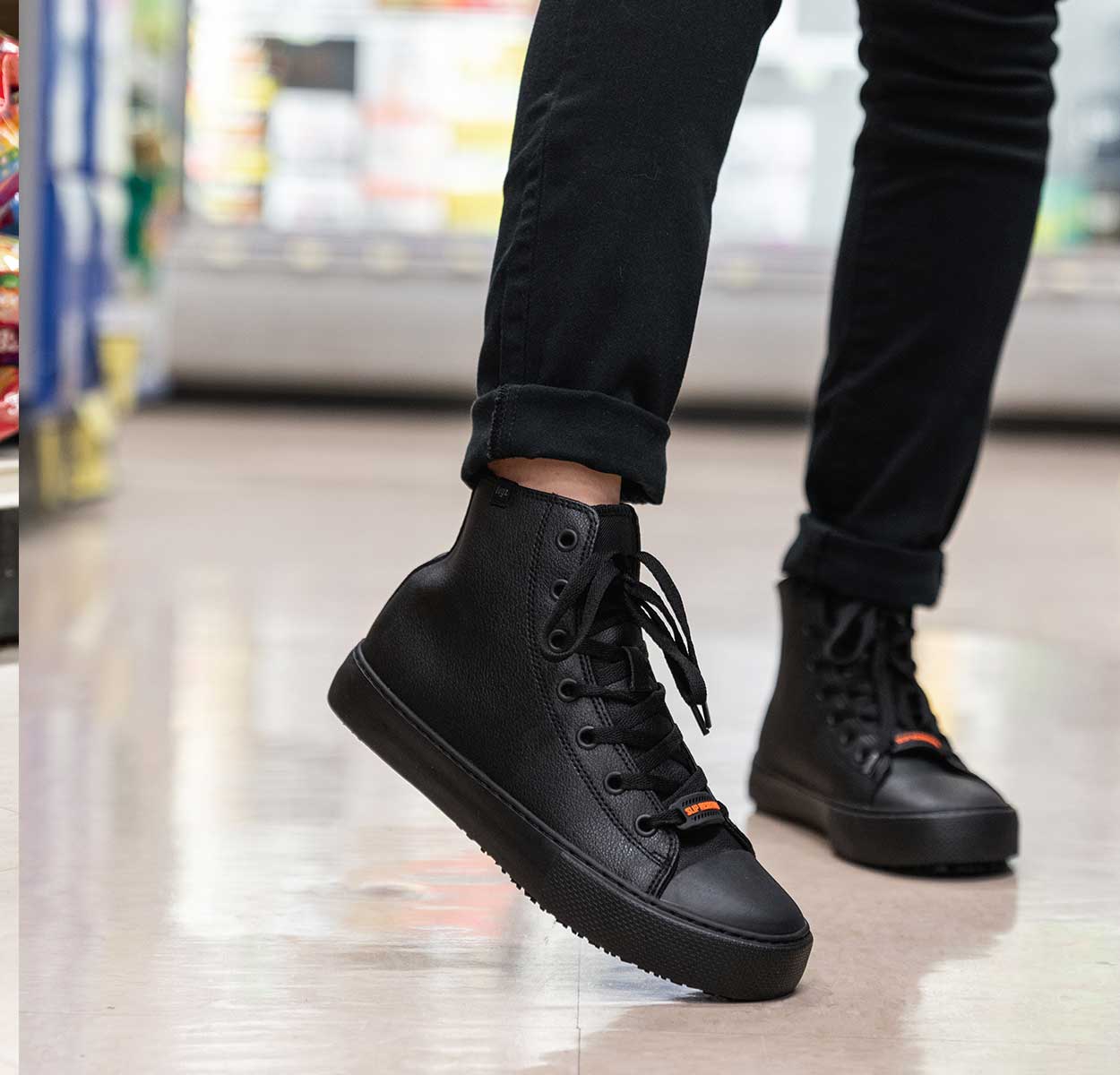 Women's Stagger Hi Slip Resistant Sneaker - Image 3